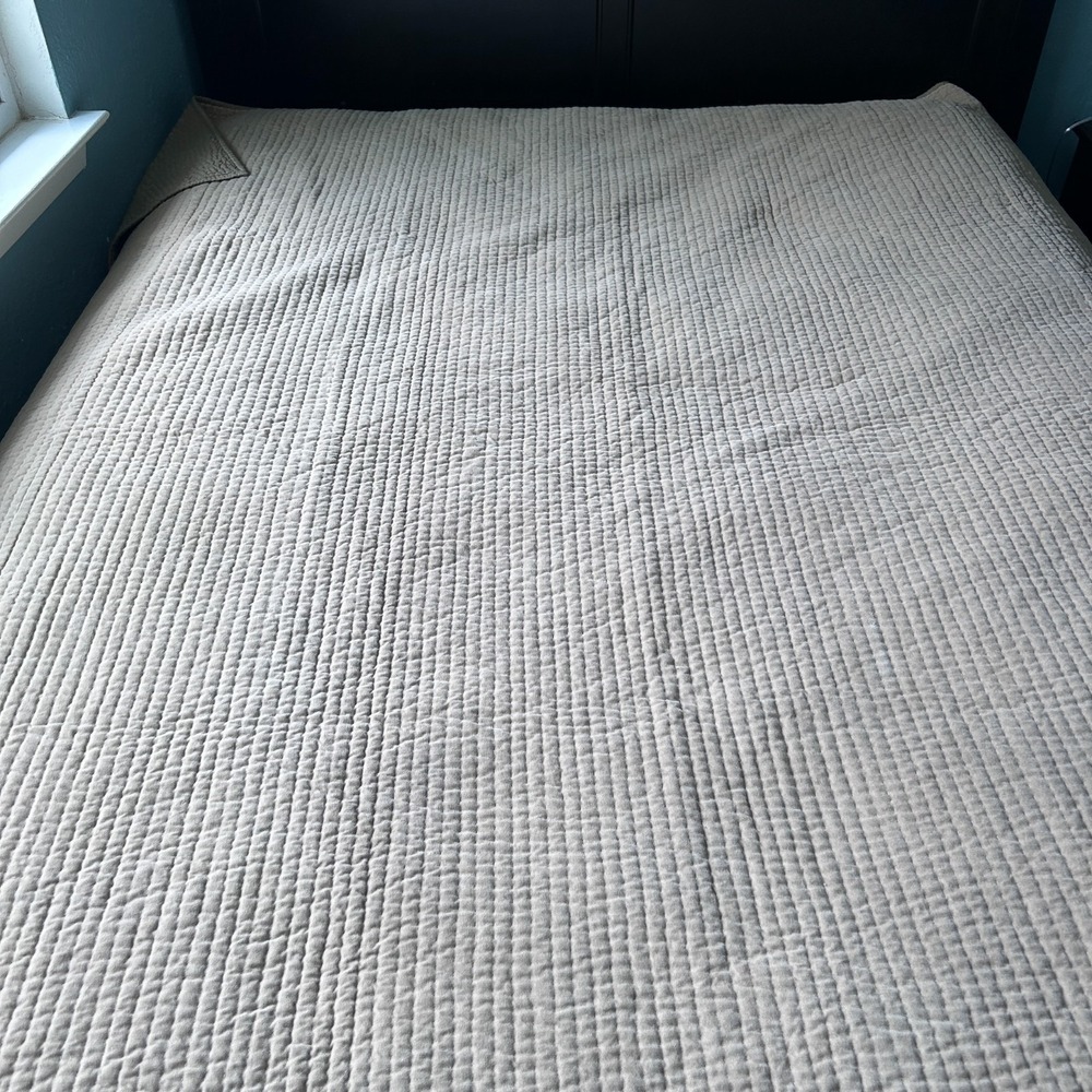 Pottery Barn Queen‎ Quilt Reversible Velvet Silk Cotton 90" x 94" Pick Stitch - Picture 2 of 14